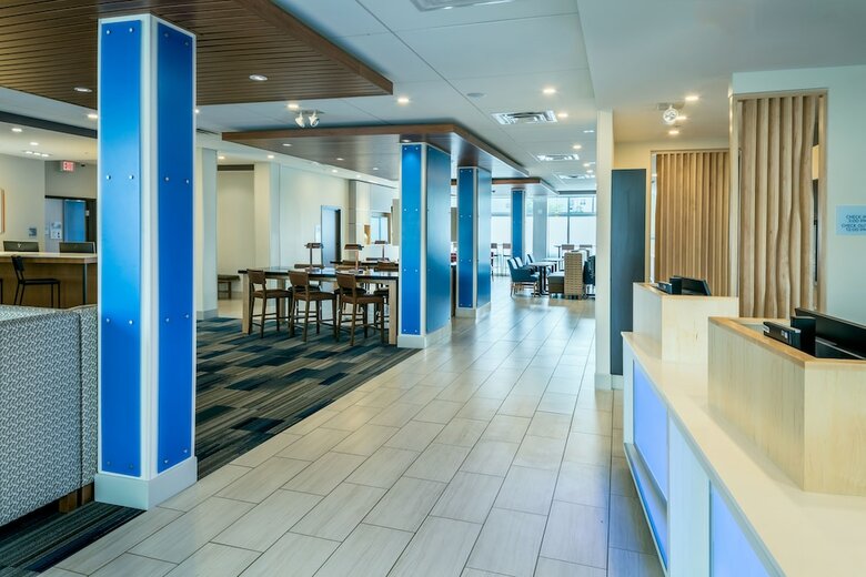 Hotel Holiday Inn Express & Suites - Medford