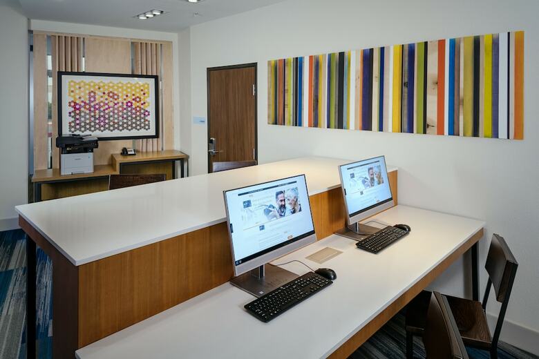 Hotel Holiday Inn Express & Suites - Medford