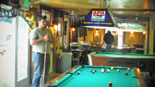 Posada Up A Creek Inn