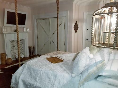 Woodland Retreat - Wanderlust