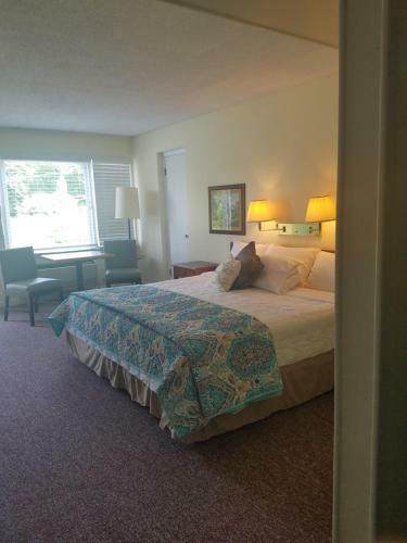 Posada High Meadows Inn