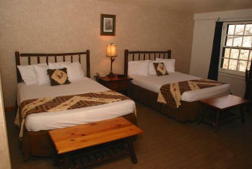 Hotel Spring Mill Inn