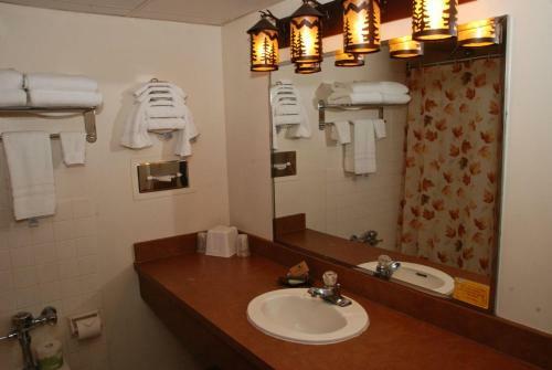 Hotel Spring Mill Inn