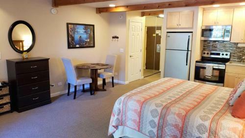 Apartamento Lakeland Village #105 Condo
