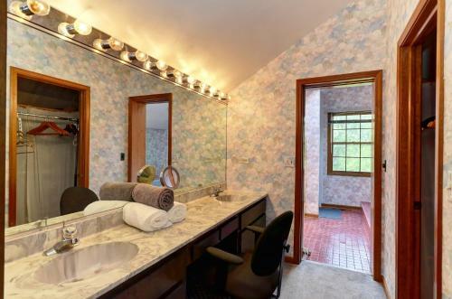 Arborhouse **** Naperville-lisle