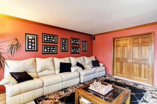 Arborhouse **** Naperville-lisle