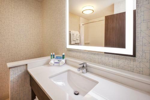 Hotel Holiday Inn Express & Suites New Castle