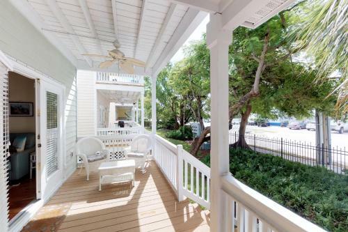 Hemingway Hideaway