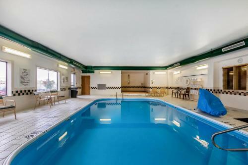 Hotel Quality Inn & Suites Emporia