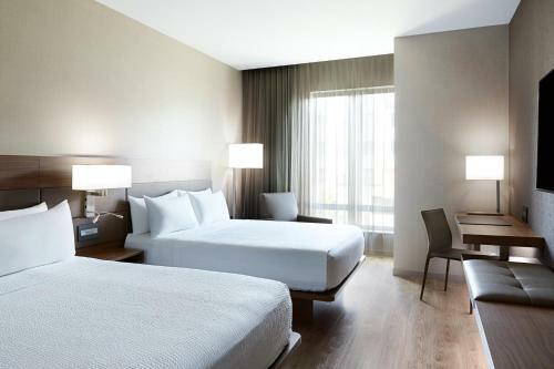 AC Hotel By Marriott Bloomington Mall Of America