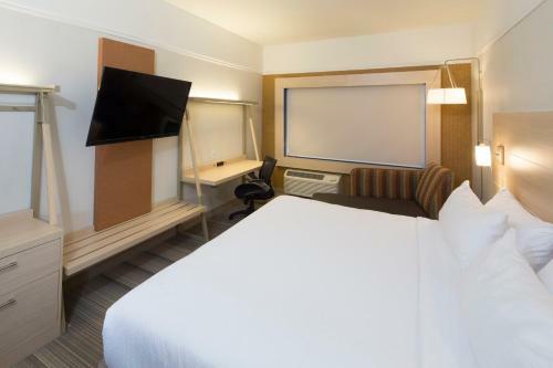Hotel Holiday Inn Express & Suites - Portage
