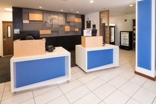 Hotel Holiday Inn Express & Suites - Portage