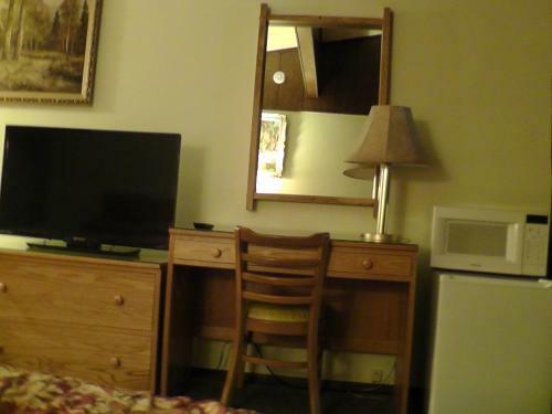 Motel 95 & Campground