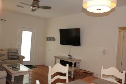 Rileys Retreat Home