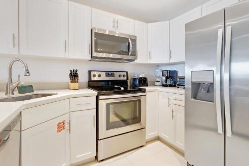 Solare Garden Villa 865