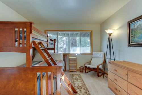 25 Topflite Ln