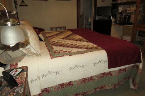 Campbell House B&B