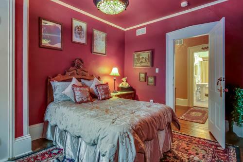 Baert Baron Mansion Bed & Breakfast
