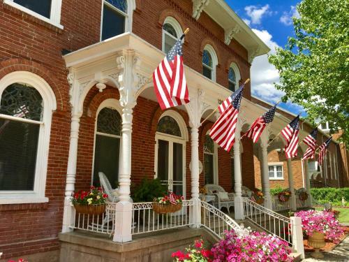 Baert Baron Mansion Bed & Breakfast