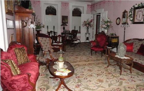 Baert Baron Mansion Bed & Breakfast