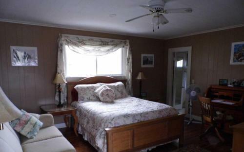 Posada Otter Creek Inn