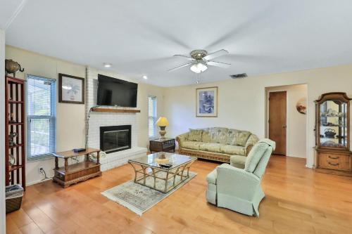 Oak Grove Oasis