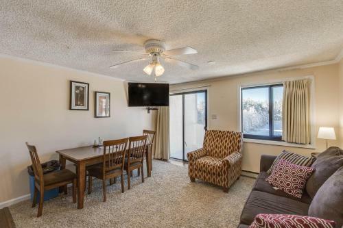 Snowshoe Condo Unit 269