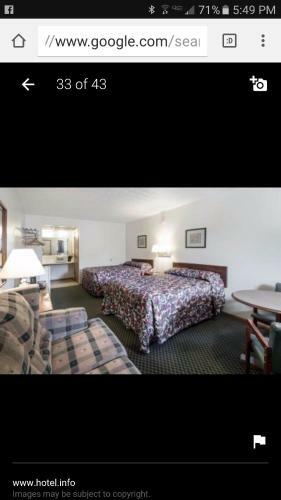 Hotel Chapmanville Inn