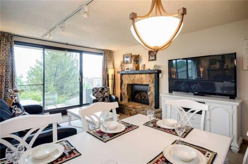 Bronze Tree Condominiums - Bt104