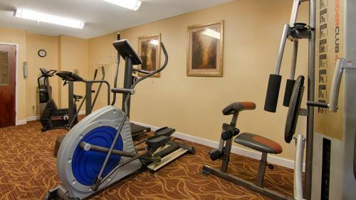 Hotel Surestay Plus By Best Western Tarboro-kingsboro
