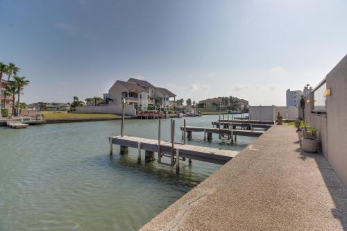 Marina Retreat