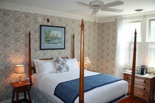 Posada State Street Inn