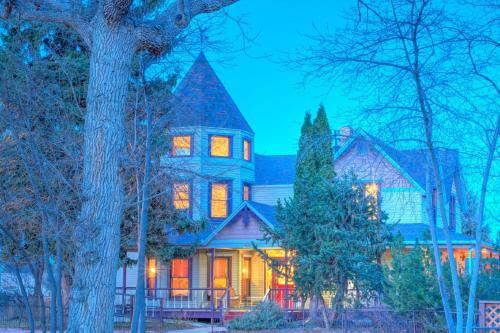 Bed & Breakfast Berthoud Inn & Events