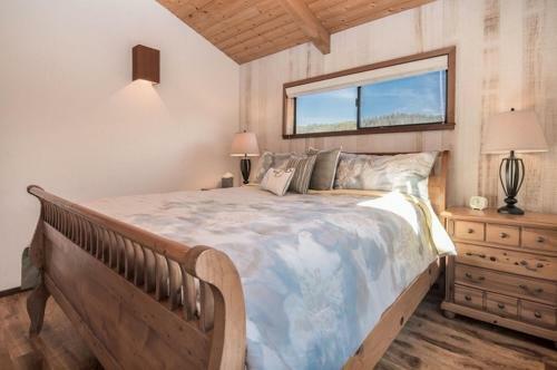Cove Overlook Home