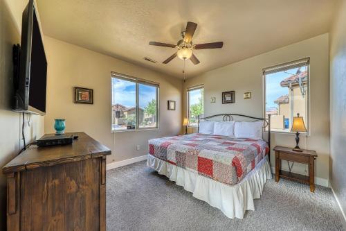Red Rock Ranch Retreat: Paradise Village #10