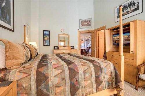 Saddle Creek Sc710