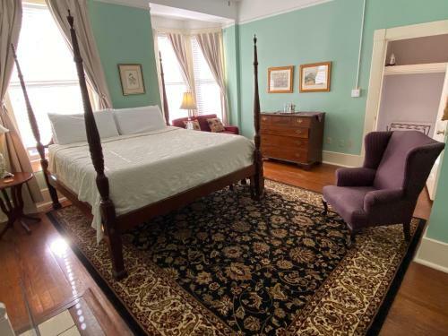 Bed & Breakfast Foley House Inn
