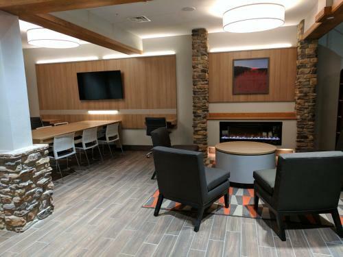 Hotel Microtel Inn & Suites By Wyndham Clarion