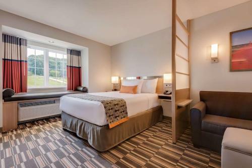 Hotel Microtel Inn & Suites By Wyndham Clarion