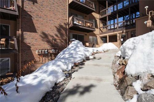 Storm Meadows East Slopeside - Se044