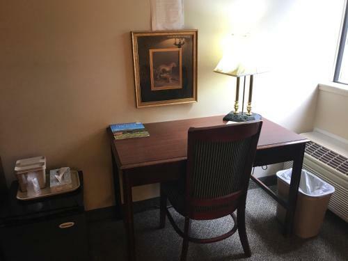 Posada Lititz Inn And Suites