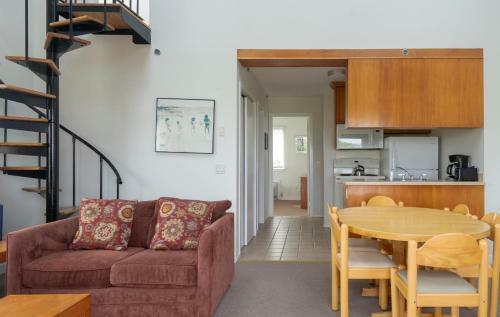 Hotel Windward Shores