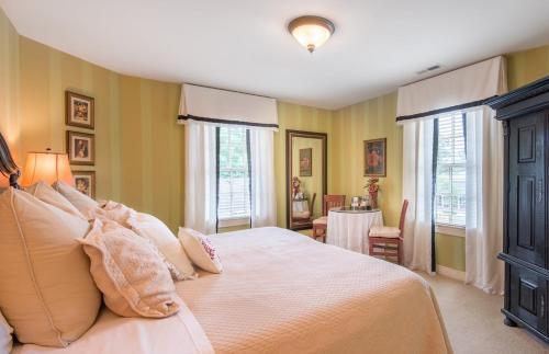Bed & Breakfast Brick Street Inn
