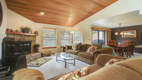 Apartamento Fairway Village 14 Three-bedroom Condo