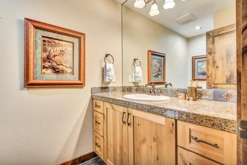 13 Vine Maple Home