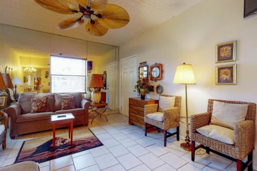 Ventura Condominiums #208