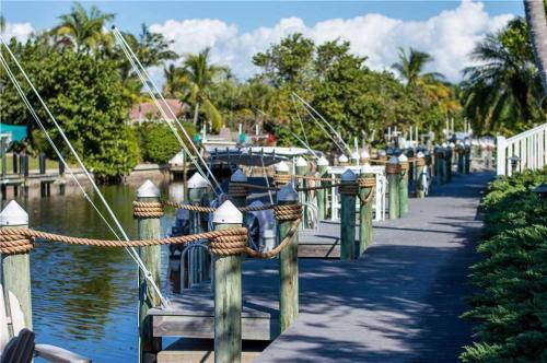 Apartamento East Gulf Condo #1041