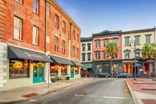 Savannah Serendipity