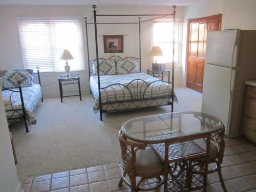 Bed & Breakfast Dodgeton Creek Inn
