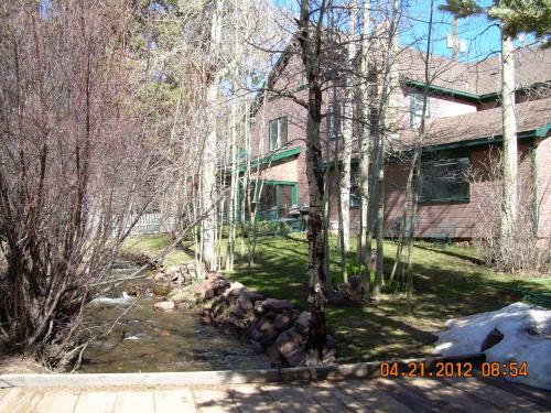 Bed & Breakfast Dodgeton Creek Inn